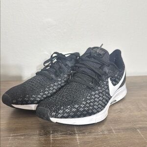 Nike Womens Air Zoom Pegasus 35 942855-001 Black Running Shoes Sneakers Size 9.5